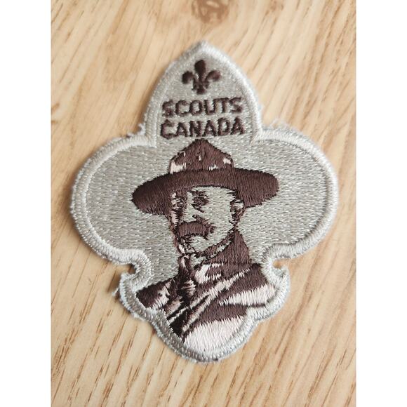 Vintage Scouts Canada Baden Powell Patch Fleur de Lis Emblem Boy Scout Badge - Picture 3 of 3